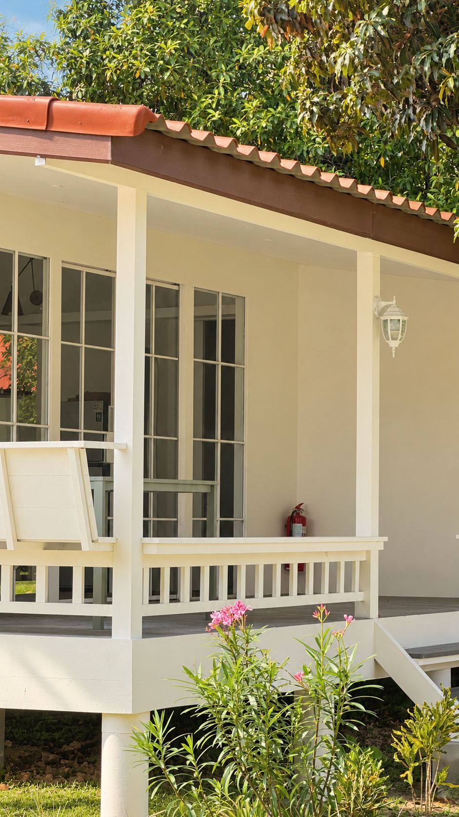 Veranda and steps